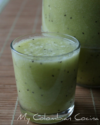 Jugo de Piña, Kiwi y Jengibre