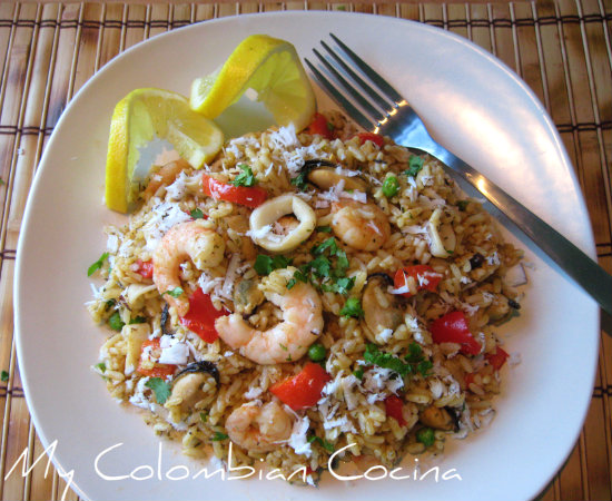 Arroz con Mariscos y Coco